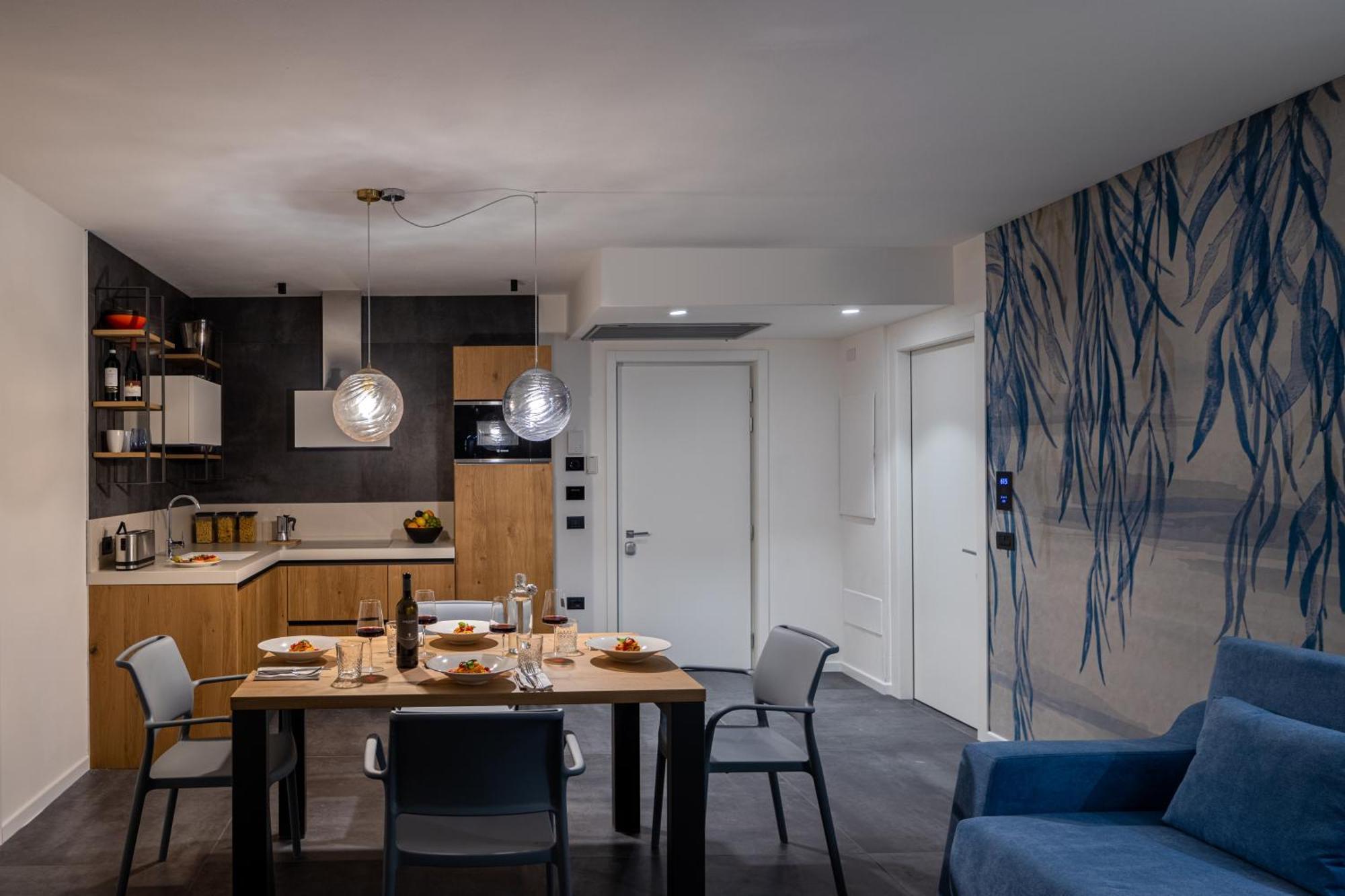 Aris Apartments & Sky Pool - Tonelli Hotels - Adult Friendly Riva del Garda Exterior foto